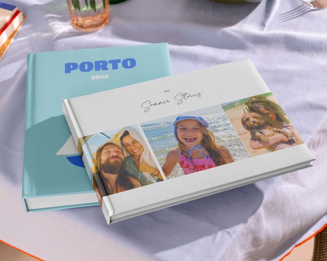 Personalisiertes Fotobuch mit Reiseerinnerungen und Reisefotos.