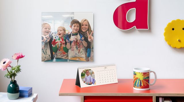 Auswahl personalisierter Abschiedsgeschenke für Lehrerinnen und Lehrer am Schuljahresende