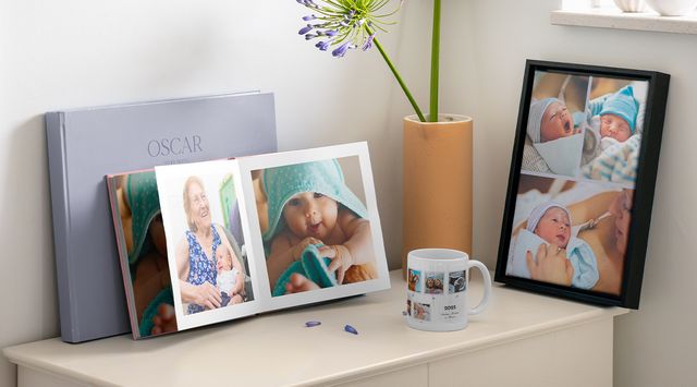 Personalisierte Babygeschenke mit Fotobuch und Wandbild