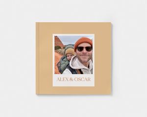 Quadratisches Softcover-Fotobuch M