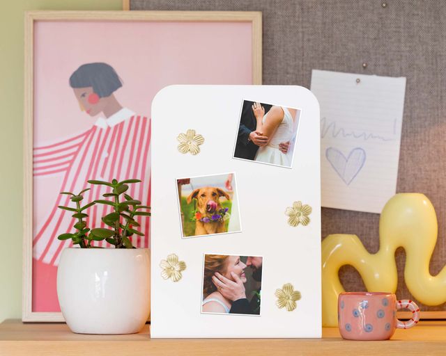 Drei personalisierte Fotomagnete mit Hochzeitsfotos