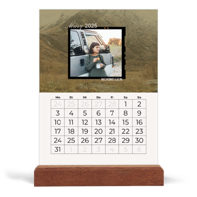 Tischkalender mit Holzfuß Hochformat  — Wanderlust [Marsch]