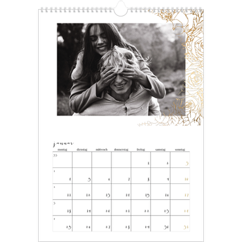 Fotokalender A3 — Goldene Blumenverzierung