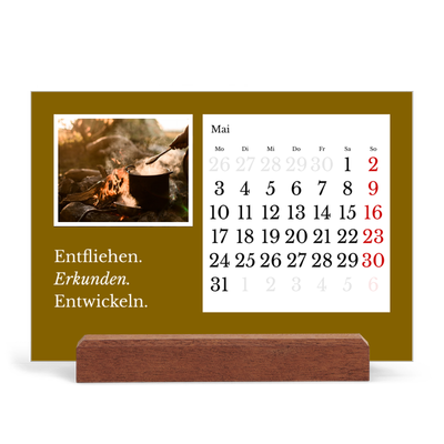 Tischkalender mit Holzfuß Querformat  — Redaktionelle Erde [deckblatt]
