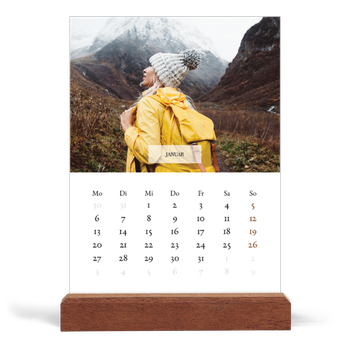 Tischkalender mit Holzfuß Hochformat — Klassischer Kalender