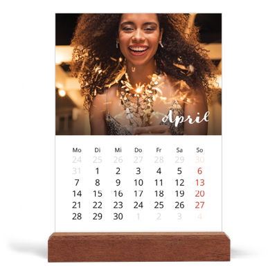 Tischkalender mit Holzfuß Hochformat  — Monat [April]