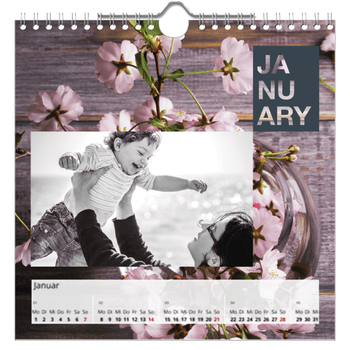 Fotokalender Quadratisch — Monatsnamen in Blockschrift