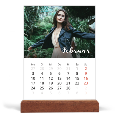 Tischkalender mit Holzfuß Hochformat  — Monat [Februar]