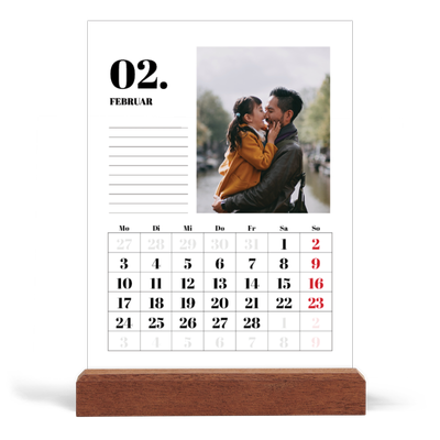 Tischkalender mit Holzfuß Hochformat  — Serif und Momente [Februar]