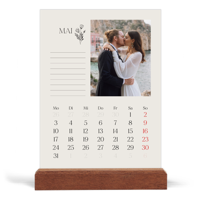 Tischkalender mit Holzfuß Hochformat  — Blühende Initialen [deckblatt]