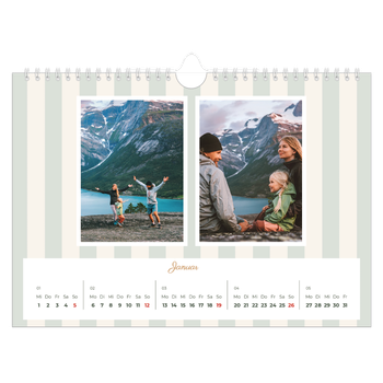 Fotokalender A4 — Schrift und Streifen