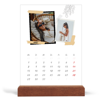 Tischkalender mit Holzfuß Hochformat  — Scrapbook-Flair [Marsch]