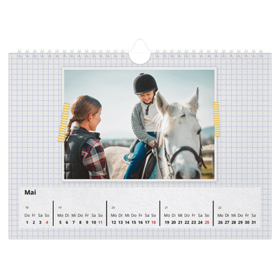 Fotokalender A4 — Fotos mit Klebestreifen-Optik [deckblatt]