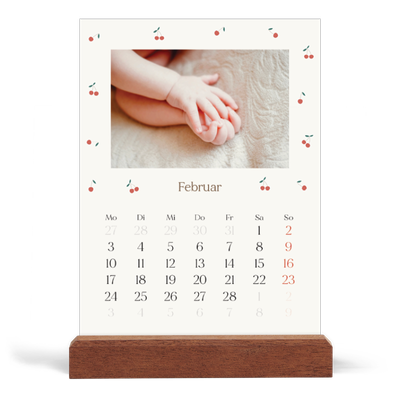 Tischkalender mit Holzfuß Hochformat  — Kleine Kirsche [Februar]