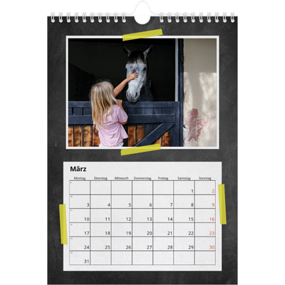 Fotokalender A4 (20 x 30 cm) — Fotos mit Klebestreifen-Optik [Marsch]